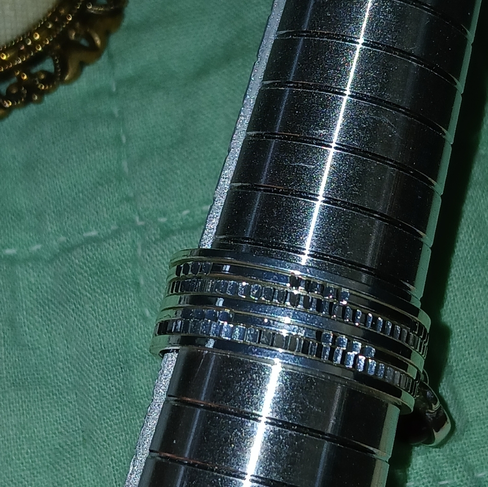 7 Ring Stackable Ring Set With Charm Size 11 Nwot - image 4